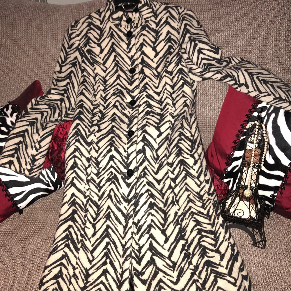 Limited light wool fashionable coat